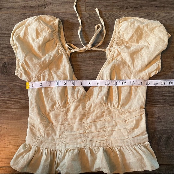 Sim and Sam linen crop top puff sleeve ruching smocked back natural colour - Picture 3 of 7